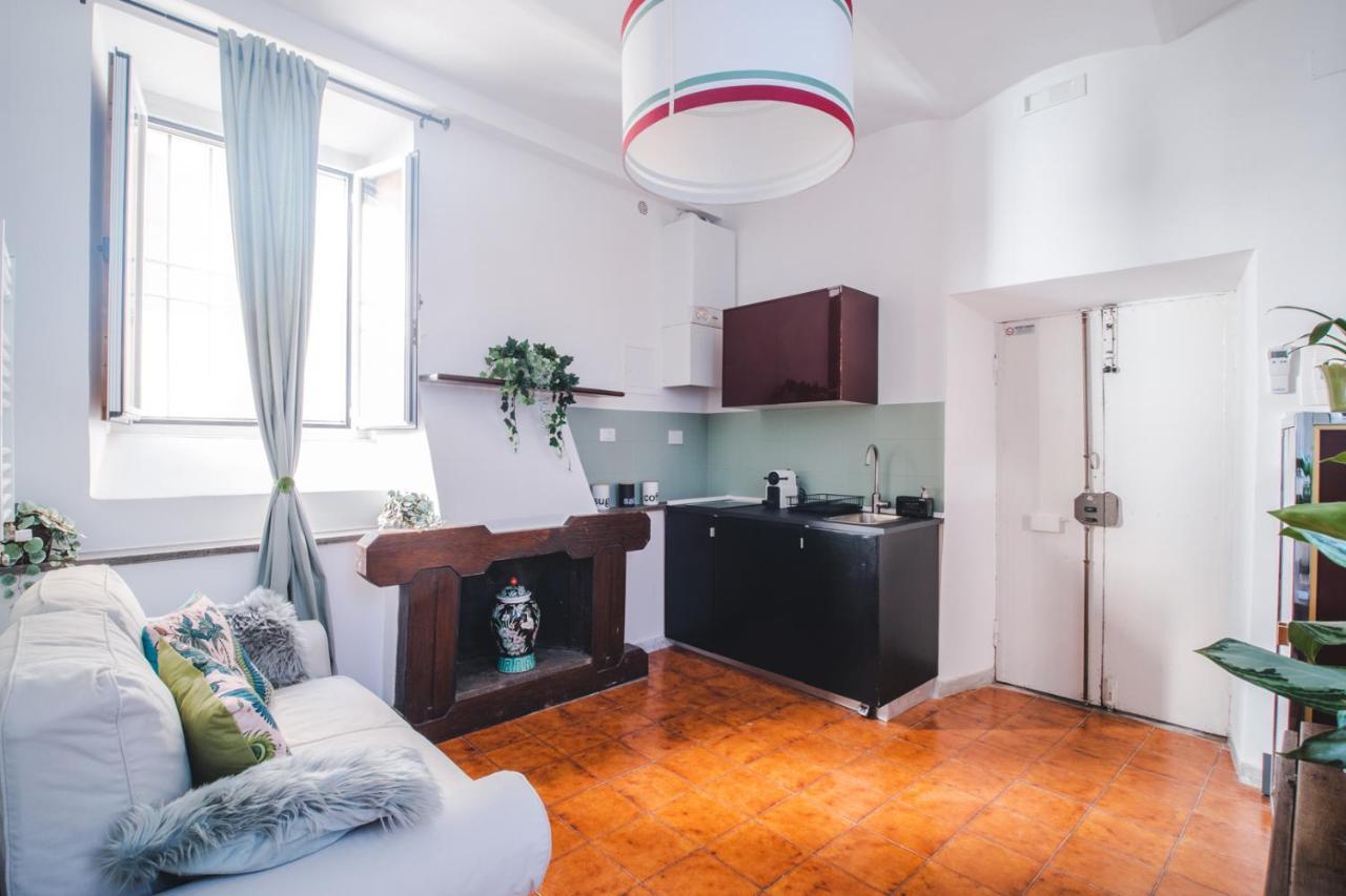 La Vetrina, The Renaissance Charme Of Piazza Navona Apartment Rome Luaran gambar